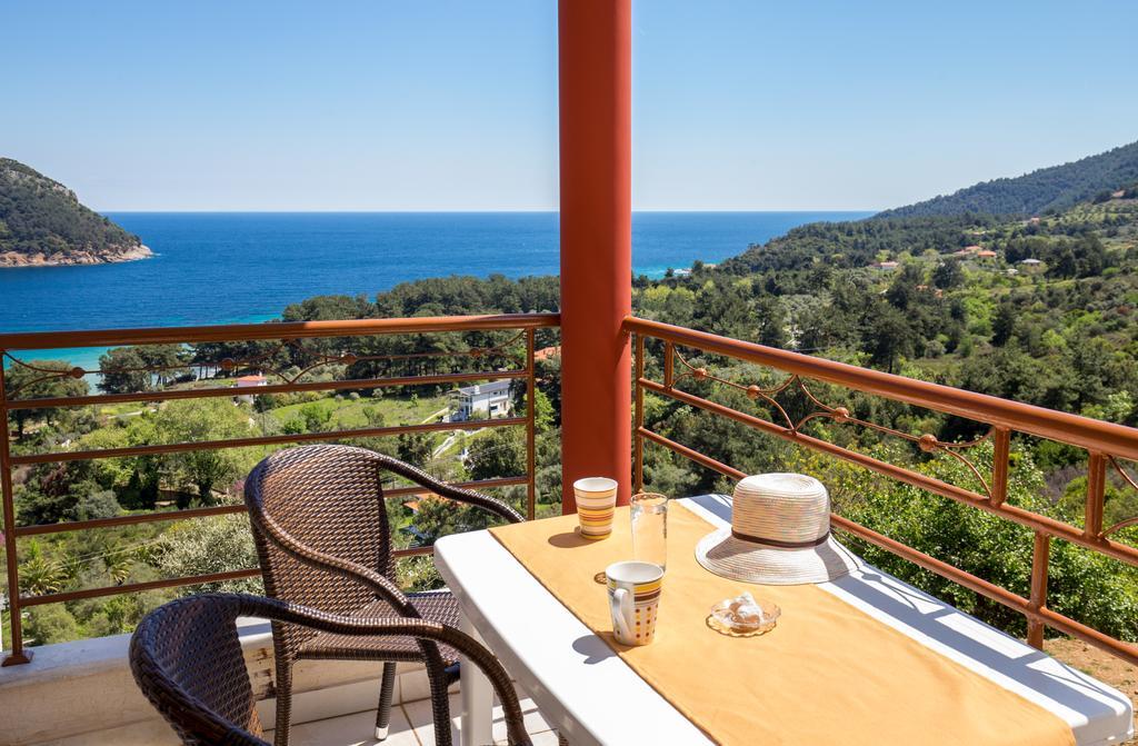 Aphrodite Villas Koinira Bagian luar foto