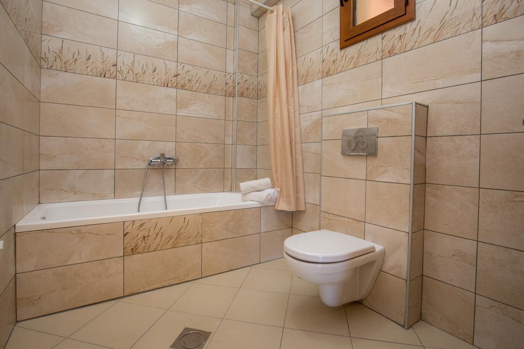 Aphrodite Villas Koinira Bagian luar foto