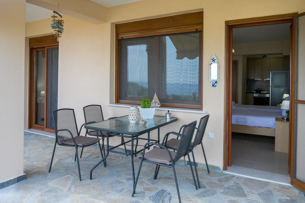 Aphrodite Villas Koinira Bagian luar foto