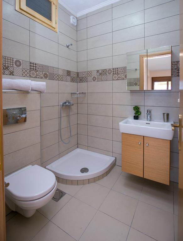 Aphrodite Villas Koinira Bagian luar foto