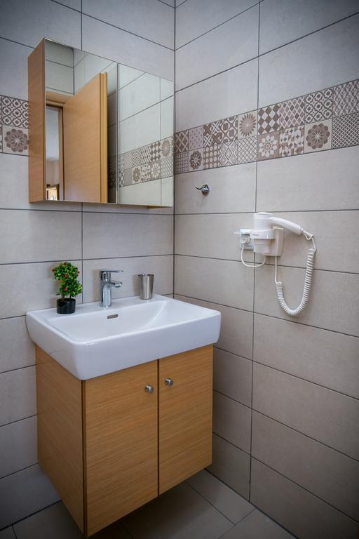 Aphrodite Villas Koinira Bagian luar foto